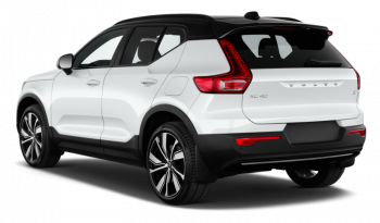 VOLVO XC40 BENZINA MILD HYBRID full